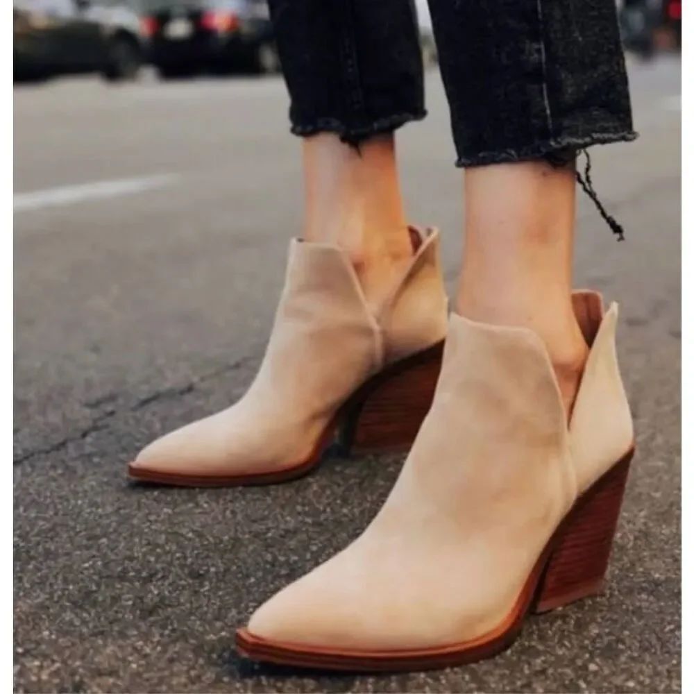 ✨ANKLE BOOT by VINCE CAMUTO GIGIETTA SZ 11 BOOTIE✨